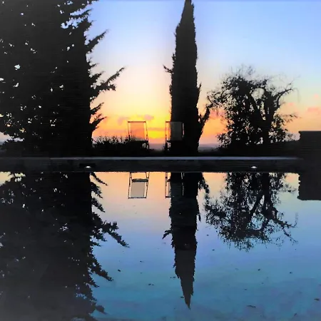 Fonte De' Medici Country house *